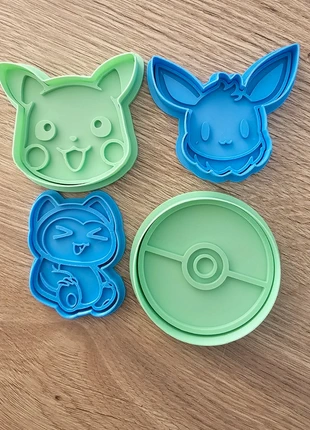 Lot de 4 emportes pièces pokemon, marque: RECREAJU, état: Neuf sans étiquette, 9,90 €, 11,10 € Protection acheteurs (Pro) incluse