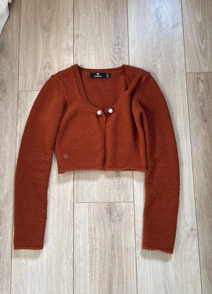 Gilet court, brand: Heartbreak, condition: Good, size: XS / 34 / 6, €7.00, €8.05 includes Buyer Protection