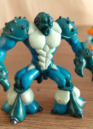 Carrapax Peuple de la mer, brand: Gormiti, condition: Very good, size: 3 years / 98 cm, €3.00, €3.85 includes Buyer Protection