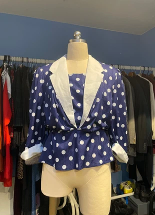 True 80s vintage peplum top, merk: Vintage, staat: Heel goed, maat: L / 40 / 12, € 25,00, € 26,95 inclusief Kopersbescherming