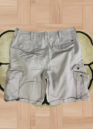 Short Tommy Hilfiger cargo W 31, marque: Tommy Hilfiger, état: Bon état, taille: W31 | FR 40, 9,90 €, 11,10 € Protection acheteurs (Pro) incluse