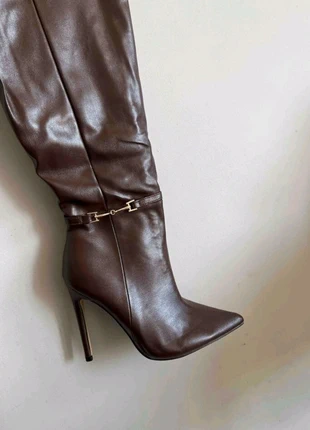 Bottes cuissardes marron à talon aiguille, marque: Vintage Love, état: Très bon état, taille: 38, 68,00 €, 72,10 € Protection acheteurs (Pro) incluse