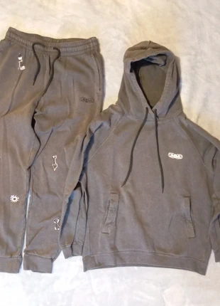 Ensemble de survêtement jogging sweat à capuche Nike taille M, marke: Nike, zustand: Sehr gut, größe: M, 30,00 €, 32,20 € inklusive Vinted-Käuferschutz