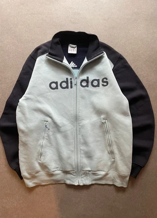 Veste adidas vintage full zip imprimé taille 174 L, marque: adidas, état: Bon état, taille: L, 12,00 €, 13,30 € Protection acheteurs (Pro) incluse