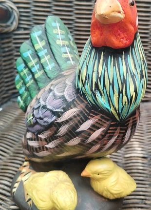 Adorable poule en céramique et ses poussins Fait main, brand: Fait Main, condition: Good, €15.00, €16.45 includes Buyer Protection