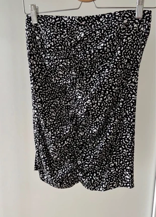 Schwarzer Bleistiftrock mit weißen Punkten von Even&Odd – Größe S, marke: Even&Odd, zustand: Sehr gut, größe: S / 36 / 8, 8,00 €, 8,60 € inklusive Vinted-Käuferschutz