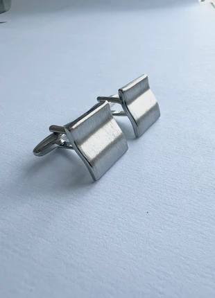 Bouton de manchette en métal brossé, staat: Heel goed, € 10,00, € 11,20 inclusief Kopersbescherming