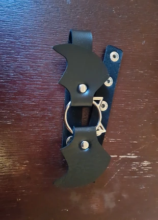 Collier chauve-souris, condition: New without tags, €3.00, €3.85 includes Buyer Protection