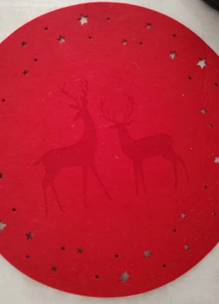 Dessous de plat / set de table rouge motif rennes de Noël 🎄, merk: Rouge, staat: Heel goed, € 2,50, € 3,33 inclusief Kopersbescherming