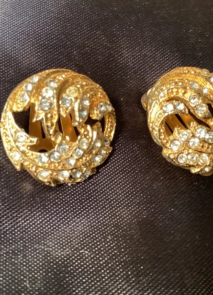 Magnifiques boucles d’oreilles Vintage clips, marque: Vintage Chic, état: Très bon état, 12,00 €, 13,30 € Protection acheteurs incluse