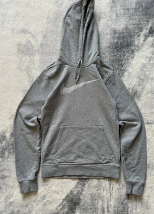 sweat à capuche nike gris chiné logo brodé xs, marque: Nike, état: Très bon état, taille: XS, 30,00 €, 32,20 € Protection acheteurs (Pro) incluse