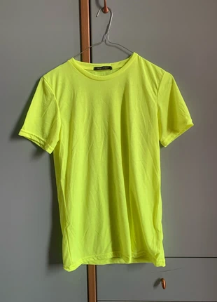 T-shirt Happiness giallo fluo tg S, marca: Happiness, estado: Novo sem etiquetas, tamanho: S / 36 / 8, €3.00, €3.85 inclui Proteção do Comprador