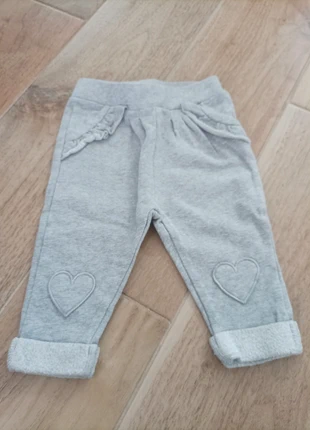 Pantalon 6 mois, marque: Mots d'enfants, état: Très bon état, taille: 6-9 mois / 68 cm, 1,00 €, 1,75 € Protection acheteurs incluse