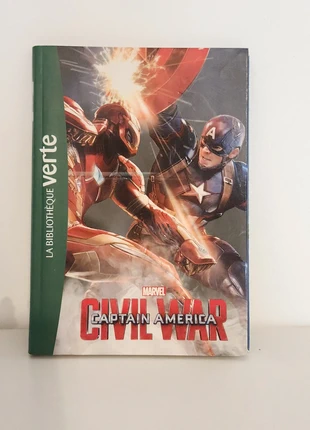 Livre Captain America, marque: Marvel, état: Très bon état, taille: Taille unique, 5,00 €, 5,95 € Protection acheteurs incluse