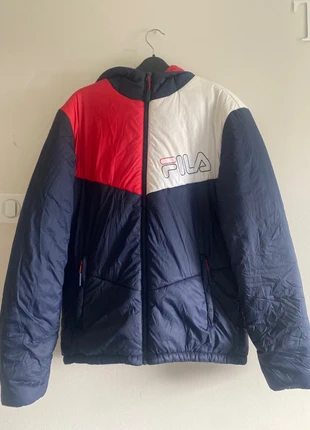 Doudoune fila, marque: FILA, état: Bon état, taille: M, 5,00 €, 5,95 € Protection acheteurs incluse