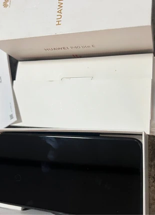 Huawei p40 lite e, merk: Huawei, staat: Goed, € 115,00, € 121,45 inclusief Kopersbescherming