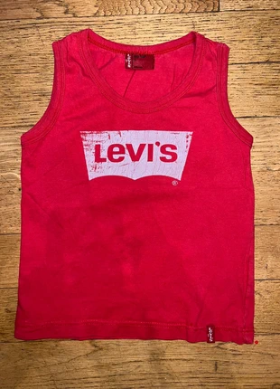 Débardeur « Levi’s » Taille 3 ans, marque: Levi's, état: Très bon état, taille: 3 ans / 98 cm, 5,00 €, 5,95 € Protection acheteurs incluse