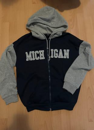 Kaputzen Hoodie, marque: Shein, état: Très bon état, taille: S / 36 / 8, 4,80 €, 5,74 € Protection acheteurs incluse