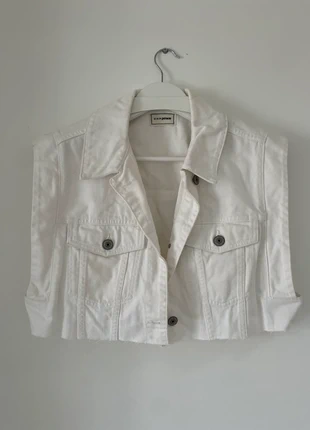 Veste sans manches en jean blanc Pimkie – Taille S, marke: Pimkie, zustand: Sehr gut, größe: S / 36 / 8, 3,00 €, 3,85 € inklusive Vinted-Käuferschutz