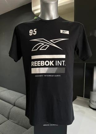 T-shirt Reebok uomo taglia M nera, brand: Reebok, condizioni: Buone, taglia: M, €6.00, €7.00 include la Protezione acquisti