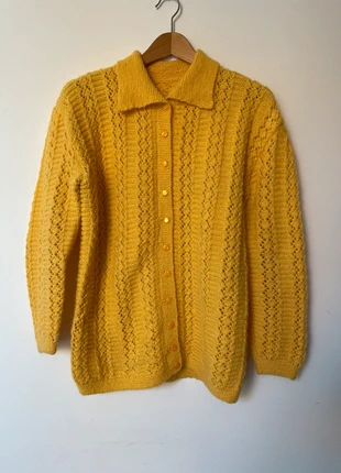 Cardigan tricoté main jaune taille 38, brand: LAINE, condition: Very good, size: M / 38 / 10, €22.00, €23.80 includes Buyer Protection