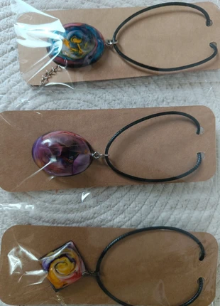 Colliers faits main avec pendentifs en résine, marca: Fait Main, estado: Nuevo sin etiquetas, 5,00 €, 5,95 € Protección al comprador incluida