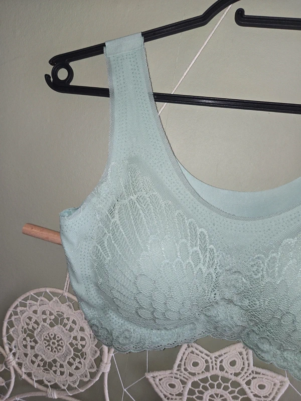 🐬 Brassière femme 🐬 - photo numéro 3