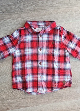 Camisa vermelha, merk: Zara, staat: Heel goed, maat: 12-18 maanden / 80 cm, € 2,00, € 2,80 inclusief Kopersbescherming