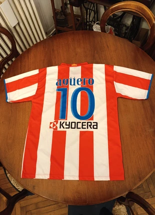 Riproduzione maglia  XL Aguero  Atletico Madrid, zustand: Neu, größe: XL, 9,00 €, 10,15 € inklusive Vinted-Käuferschutz