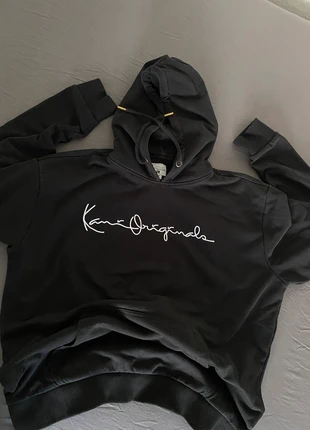 Karl Kani Hoodie Black, merk: Karl Kani, staat: Heel goed, maat: L, € 15,00, € 16,45 inclusief Kopersbescherming