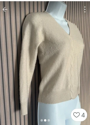 Pull Col V blanc cassé, composé de Cachemire., marque: Cachemire, état: Très bon état, taille: XS / 34 / 6, 9,00 €, 10,15 € Protection acheteurs incluse