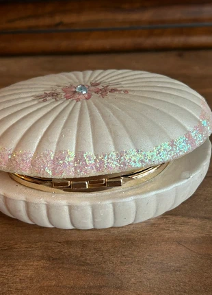 Magnifique boîte à bijoux vintage ou bonbonnière en porcelaine Capodimonte, brand: Capodimonte, condition: Good, €12.00, €13.30 includes Buyer Protection