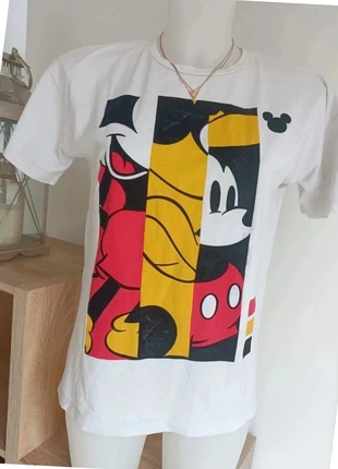 T shirt Zara x Disney taille S ( 36 ), marke: Zara, zustand: Sehr gut, größe: S / 36 / 8, 5,80 €, 6,79 € inklusive Vinted-Käuferschutz