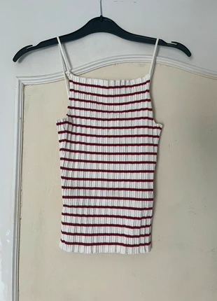 Haut rayé blanc et rouge, marke: H&M, zustand: Neu, größe: S / 36 / 8, 4,00 €, 4,90 € inklusive Vinted-Käuferschutz