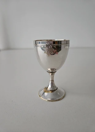 Coquetier vintage en métal argenté, marke: argenterie, zustand: Zufriedenstellend, 8,00 €, 9,10 € inklusive Vinted-Käuferschutz