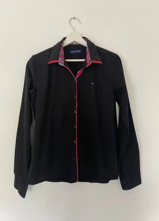 Chemise Femme Tommy Hilfiger - M, marke: Tommy Hilfiger, zustand: Sehr gut, größe: M / 38 / 10, 8,00 €, 9,10 € beinhaltet Vinted-Käuferschutz Pro