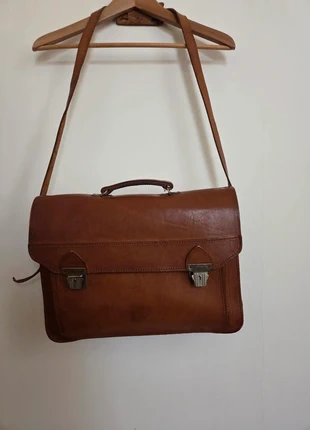 Mala vintage em pele natural, com 35 anos, marca: Local, estado: Bom, €34.80, €37.24 inclui Proteção do Comprador