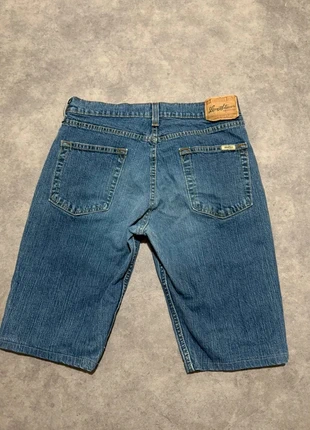 Short Long en Jean Bleu Jean 100% Coton Levi’s Coupe Mixte Vintage / Taille 40, brand: Levi's, condition: Very good, size: W31, €8.90, €10.05 includes Buyer Protection Pro