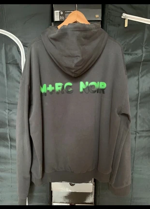 Pull à capuche Mcr / Marche noir taille M, marque: Marche noir, état: Neuf sans étiquette, taille: M, 75,00 €, 79,45 € Protection acheteurs incluse