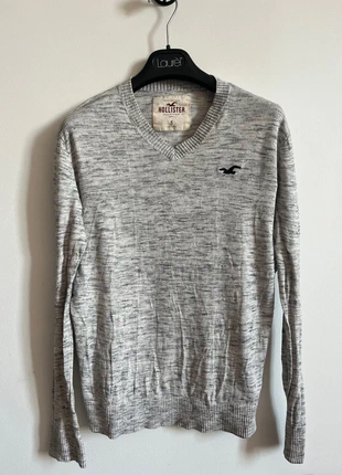 Pull Hollister gris clair chiné, brand: Hollister, condizioni: Ottime, taglia: S, €6.00, €7.00 include la Protezione acquisti