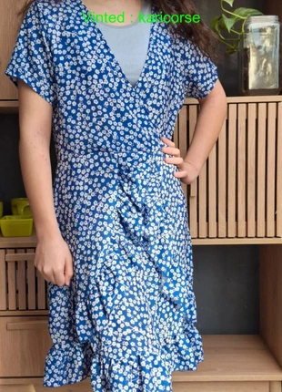 :
🌸 Robe Fleurie Élégante - Parfaite pour l'Été ! 🌸, marca: Vintage Dressing, estado: Novo sem etiquetas, tamanho: S / 36 / 8, €15.00, €16.45 inclui Proteção do Comprador