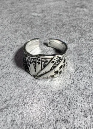 Bagues motif carte style vintage année 2000s, marque: CHROME, état: Très bon état, taille: Ajustable, 8,00 €, 9,10 € Protection acheteurs incluse