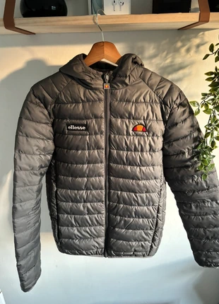 Doudoune ellesse, marke: Ellesse, zustand: Neu, größe: S, 25,00 €, 26,95 € inklusive Vinted-Käuferschutz