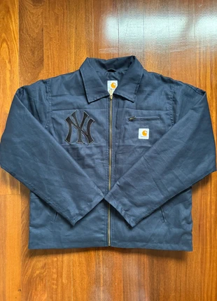 Carhartt Rework Navy Blue Detroit Jacket Size L Yankees Jacket, brand: Carhartt, condizioni: Ottime, taglia: L, €74.99, €79.44 include la Protezione acquisti