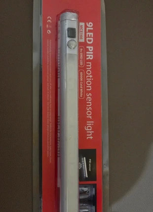 LED Kastverlichting met Bewegingssensor - Nieuw, état: Neuf sans étiquette, 15,00 €, 16,45 € Protection acheteurs incluse