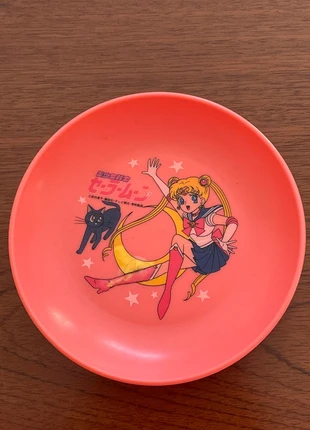 Assiette plastique Sailor Moon, brand: Sailor Moon, condizioni: Ottime, taglia: Taglia unica, €10.00, €11.20 include la Protezione acquisti Pro