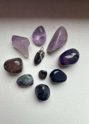 Purple Tumbled Crystals and Amethyst Pendant, état: Neuf sans étiquette, 10,00 €, 11,20 € Protection acheteurs incluse