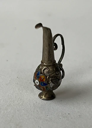 "Miniature de cruche en métal argenté et émaux, XIXe, staat: Goed, € 20,00, € 21,70 inclusief Kopersbescherming Pro