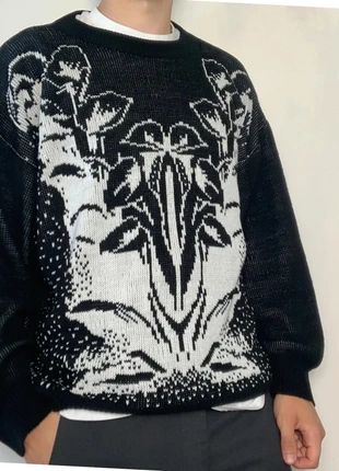 Pull graphique noir & blanc – motif floral oversize en maille jacquard – coupe droite – taille L, brand: sans marque, condition: Very good, size: L, €24.00, €25.90 includes Buyer Protection