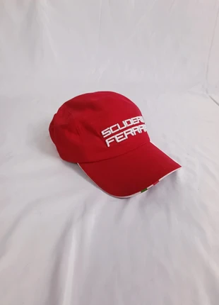 Casquette Ferrari f1 vintage, brand: Ferrari, condizioni: Ottime, taglia: L, €29.00, €31.15 include la Protezione acquisti